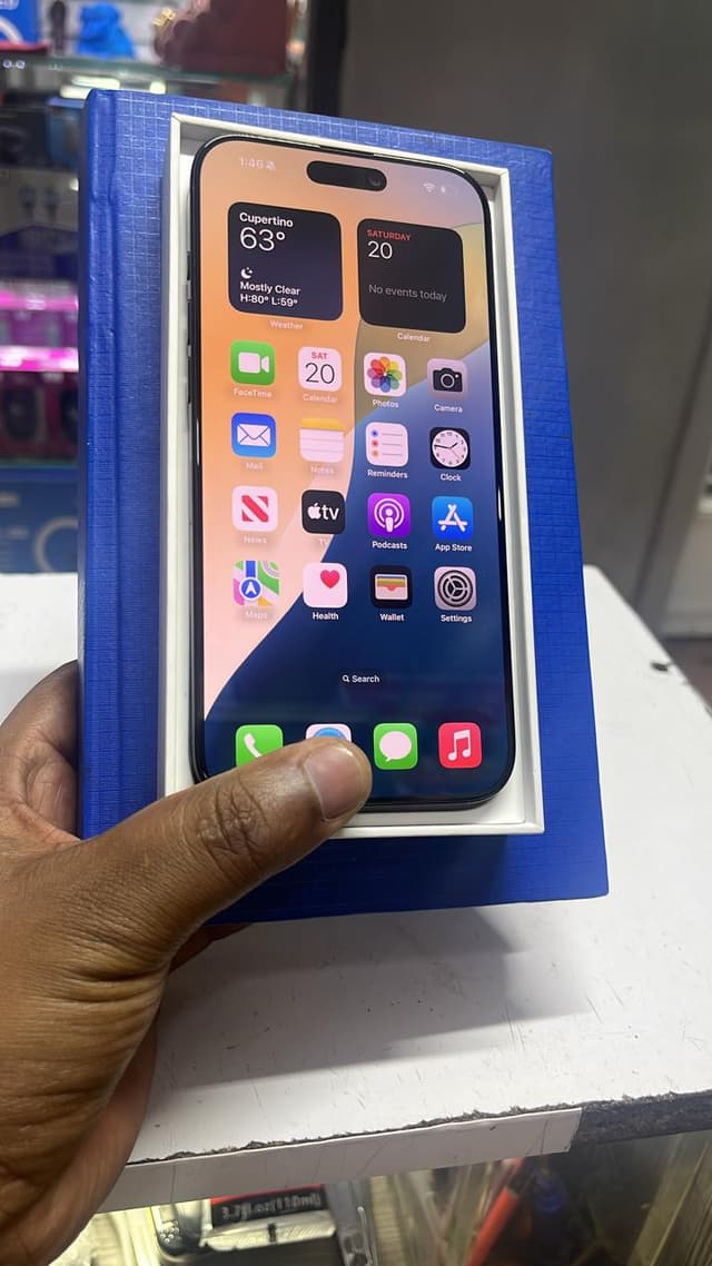 iPhone 16 Pro Max 